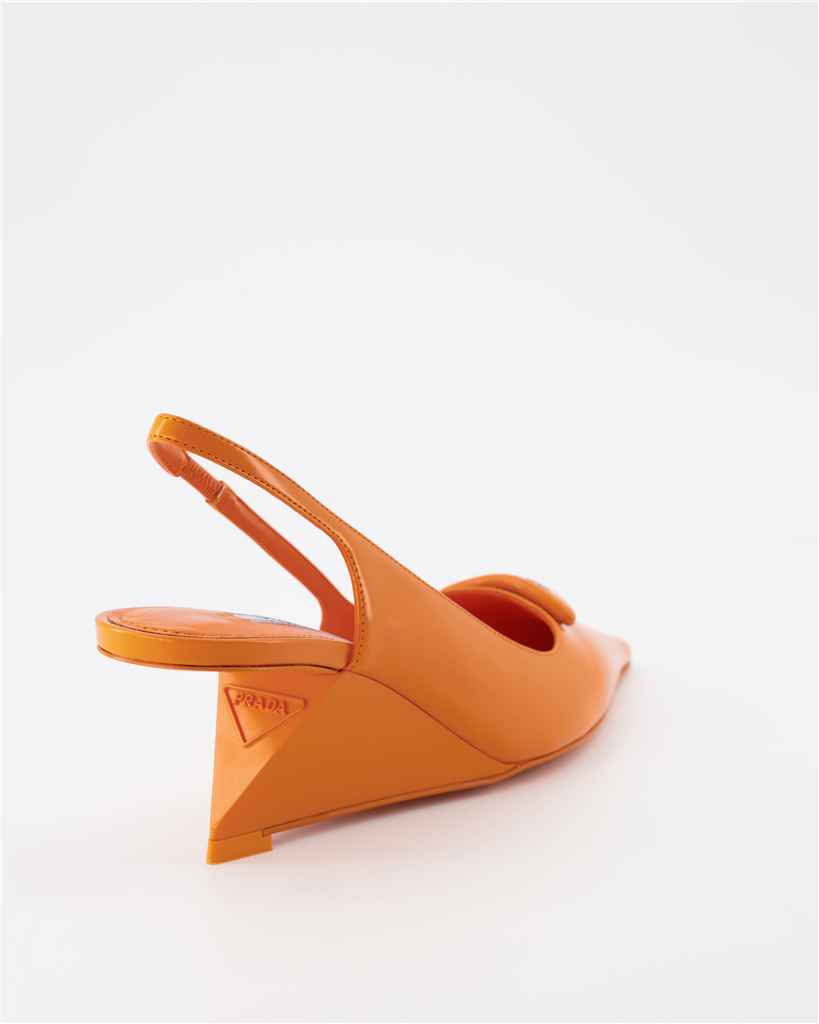 Baskets Escarpins Triangle Prada Orange Femme