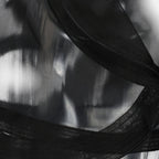 Haut crop en soie noire