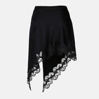 Jupe asymétrique à bords en dentelle