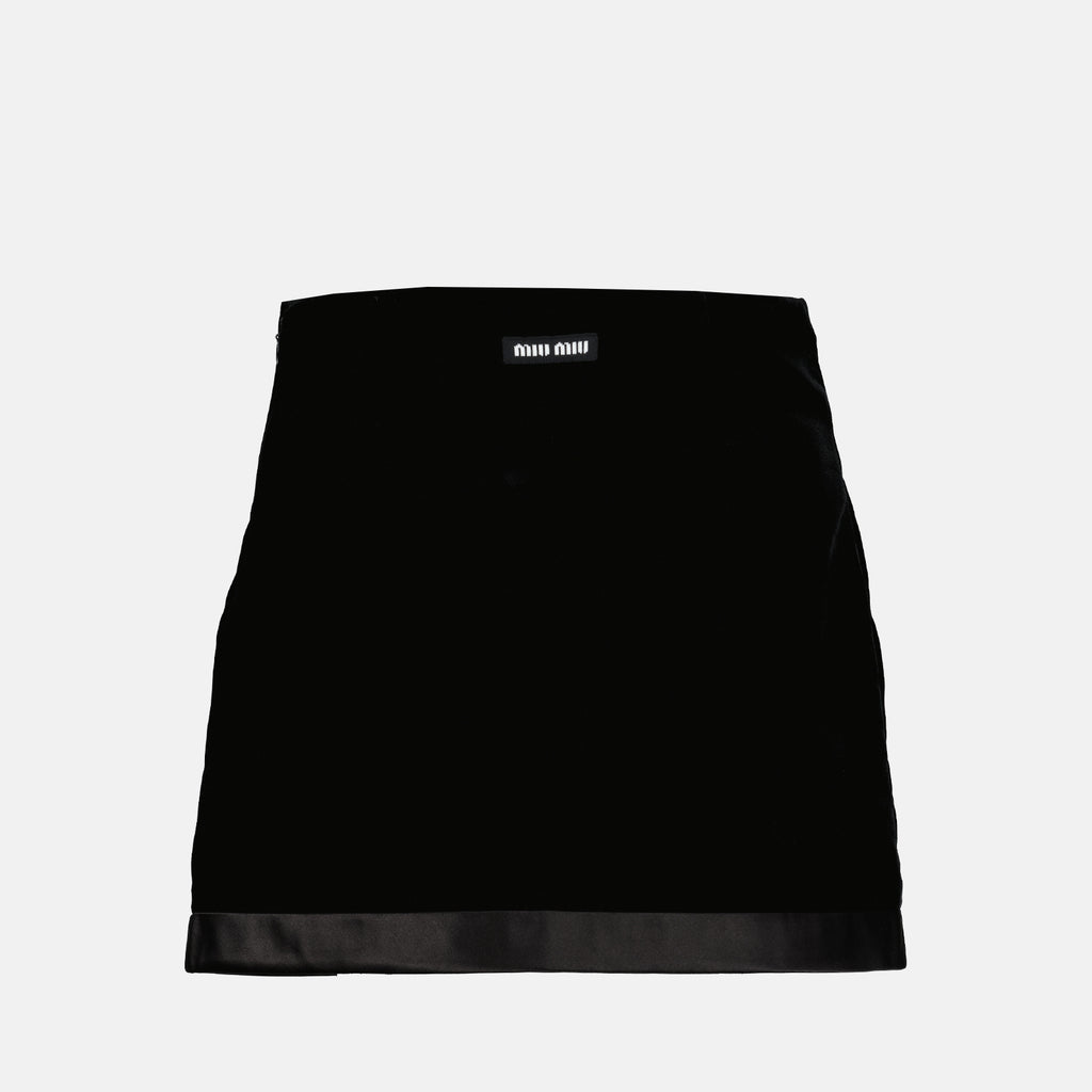Jupes Mini-jupe en tissu bouclé Miu Miu Noir Femme