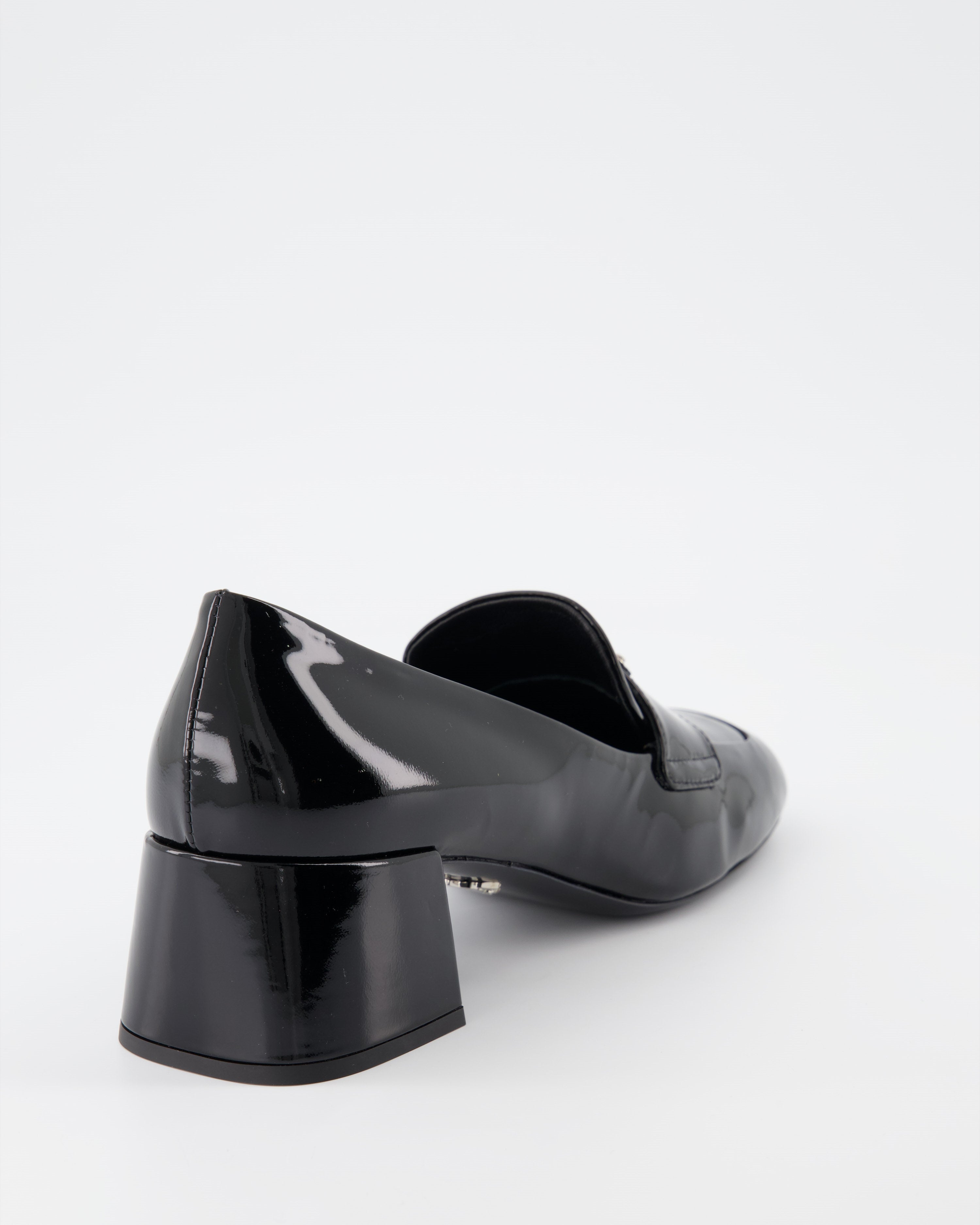 Mocassins Mocassins vernis Prada Noir Femme