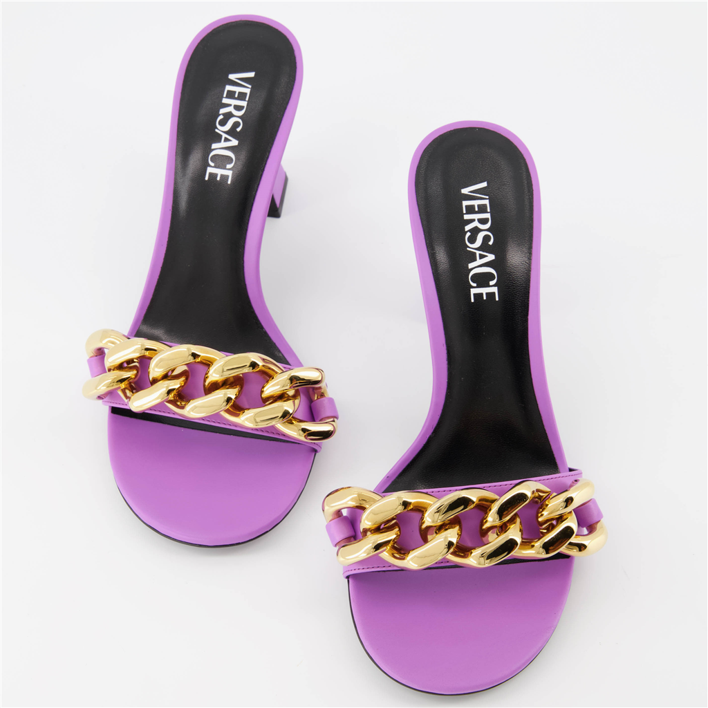 Zapatos abiertos Mules de Cadena Versace Morado Mujeres