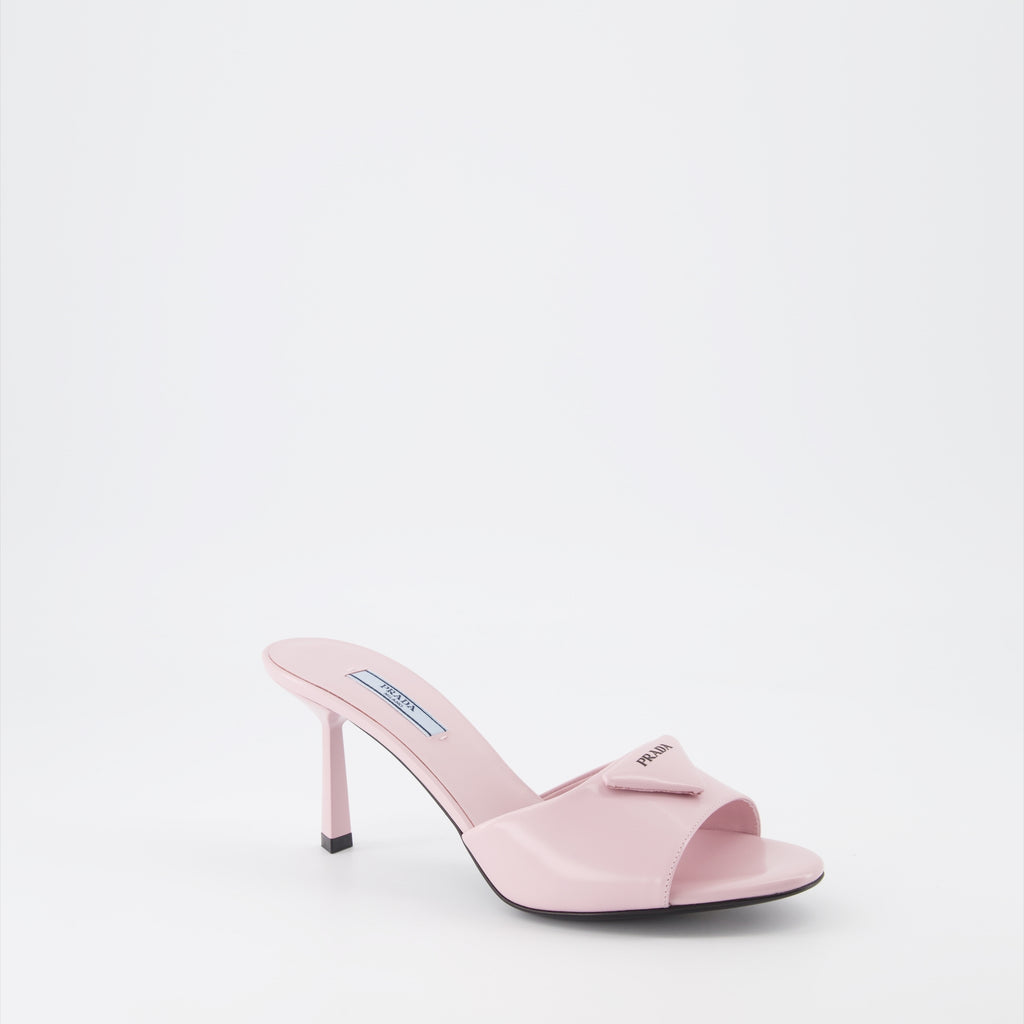 Chaussures ouvertes Mules en cuir Prada Rose Femme