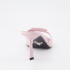 Chaussures ouvertes Mules en cuir Prada Rose Femme