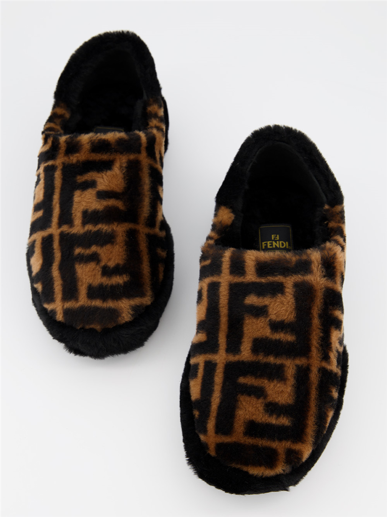 Unterwäsche und homewear Mules FF Fendi Braun Unisex