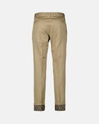 Pantalones Pantalon chino Greca Versace Beige Homme