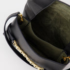 Pochette Chain en cuir noir