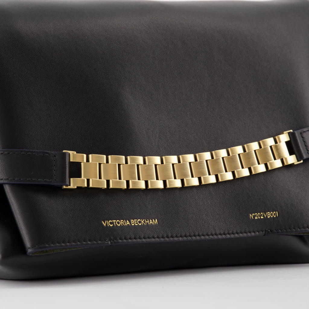 Pochette Chain médium en cuir noir