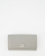 Pequeños artículos de cuero Portefeuille continental Fendi Gris Femme