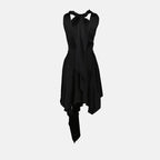 Robe asymétrique à dos nu