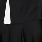 Robe asymétrique à dos nu