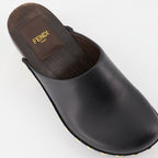 Zapatos abiertos Sabots Baguette Fendi Negro Femme