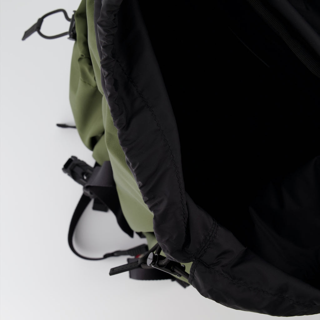 백팩 Sac à dos Grenoble Moncler Grenoble 카키색 옷감 Homme