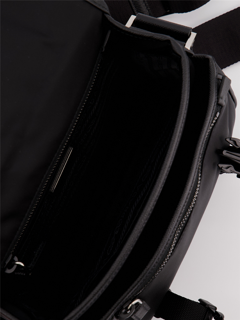 Borse a tracolla Sac bandoulière en Re-Nylon Prada Nero Homme