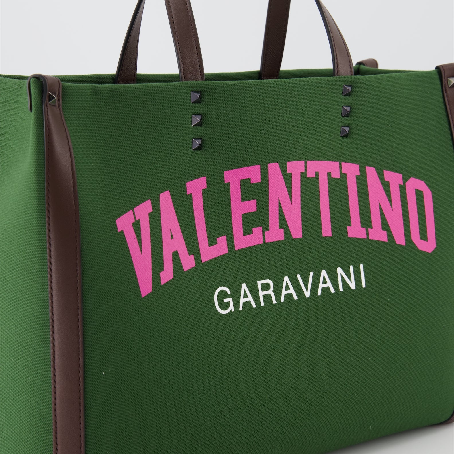トートバッグ 大学用トートバッグ Valentino Garavani 緑 男