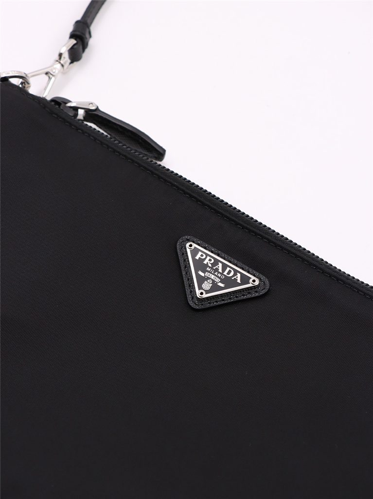 Sacs à main et épaule Sac en Re-Nylon Prada Noir Femme