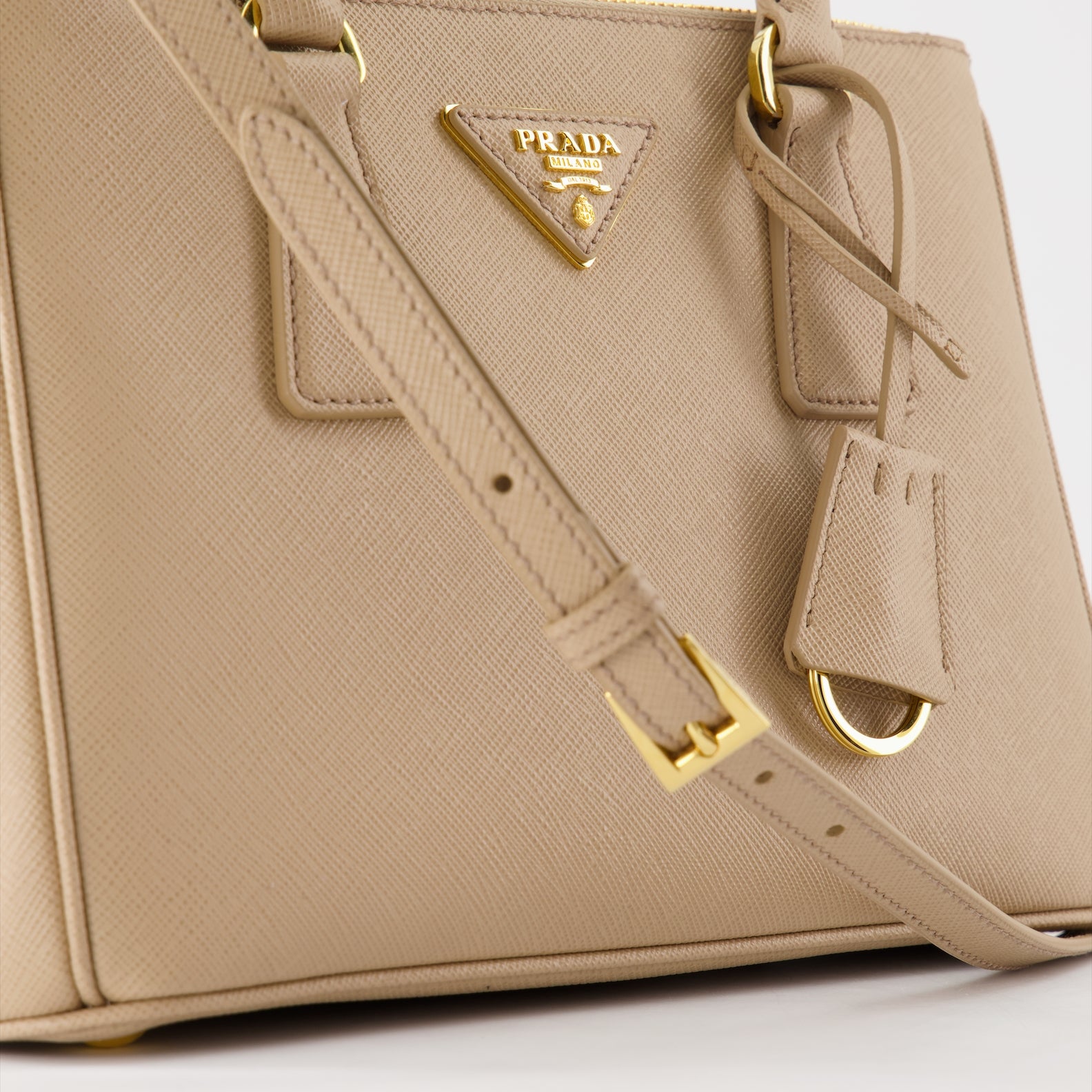 핸드백 및 숄더백 Sac Galleria Saffiano Prada 베이지 Femme