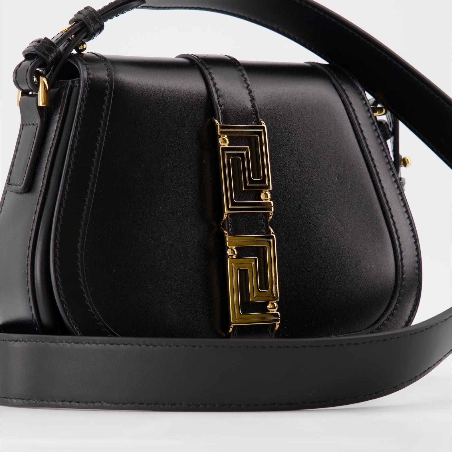 Umhängetaschen Sac Greca Goddess Versace Schwarz Femme