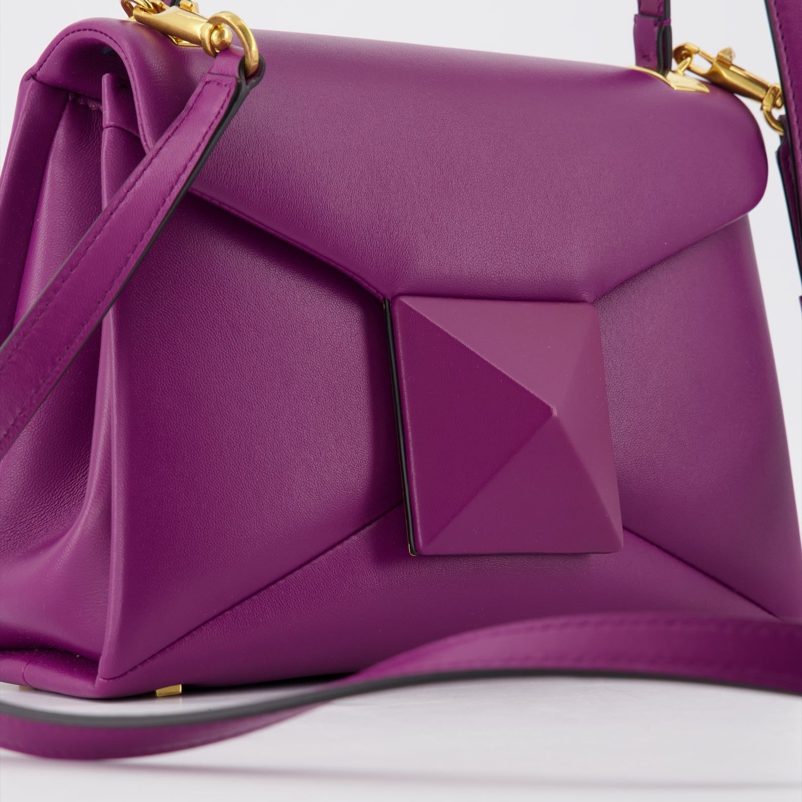 Handtaschen und schultertaschen Sac One Stud Valentino Garavani Lila Femme
