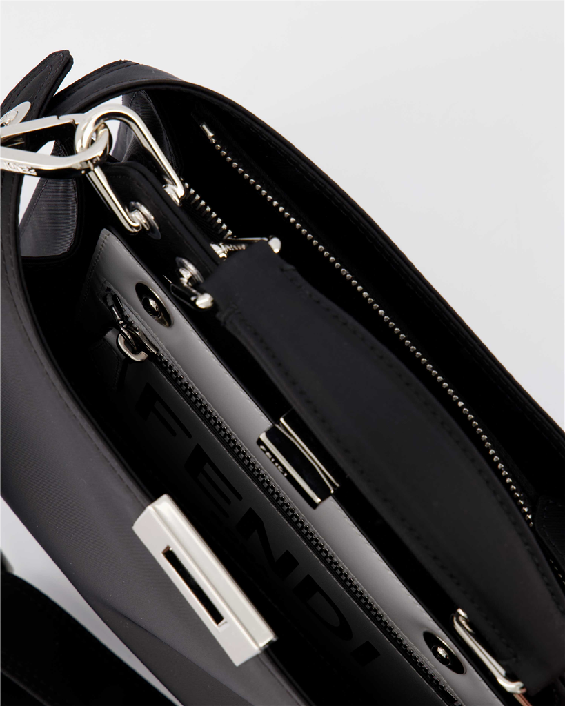 Bolsos bandolera Sac Peekaboo ISeeU Fendi Negro Homme
