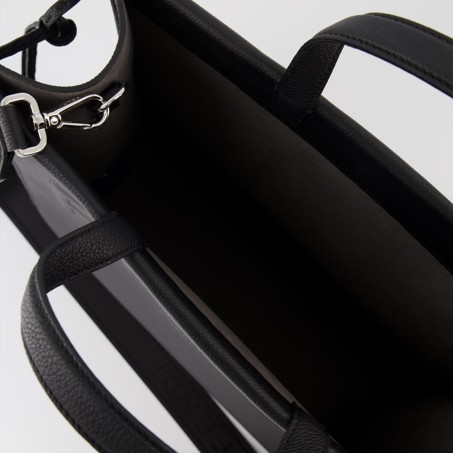 토트백 Sac Shopping Go To Fendi 검은색 Homme