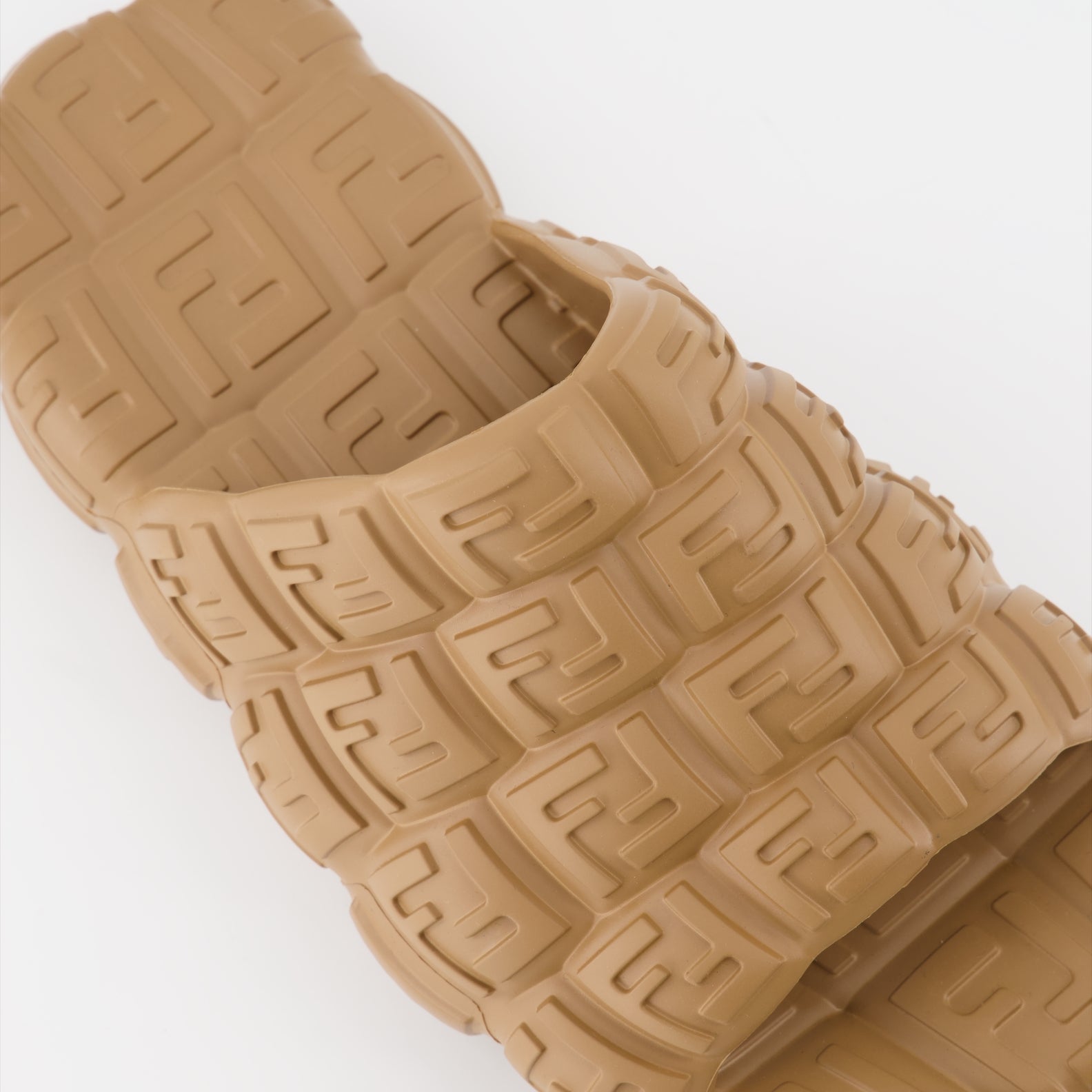 Zapatos abiertos Sandales Fendi Cloud Fendi Marrón Homme