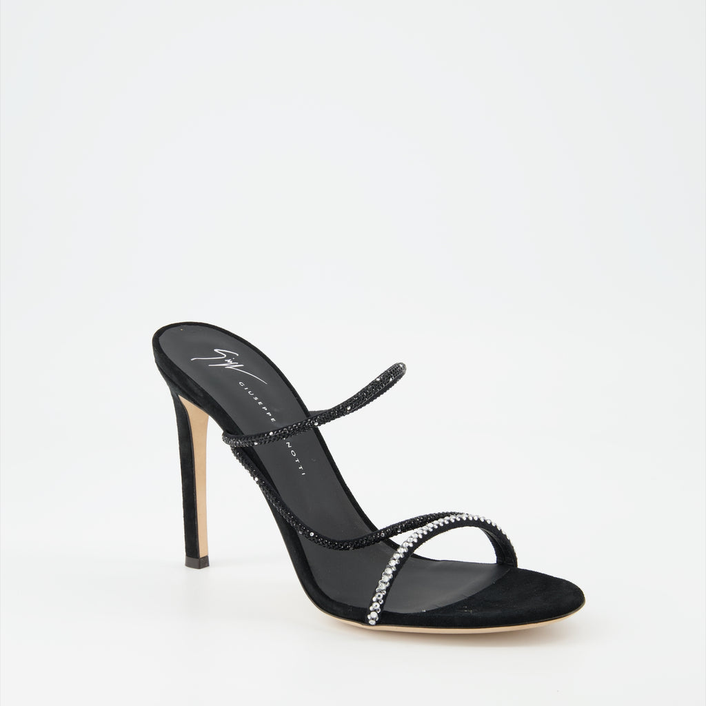 オープントゥシューズ ジュリアンサンダル Giuseppe Zanotti 黒 女性