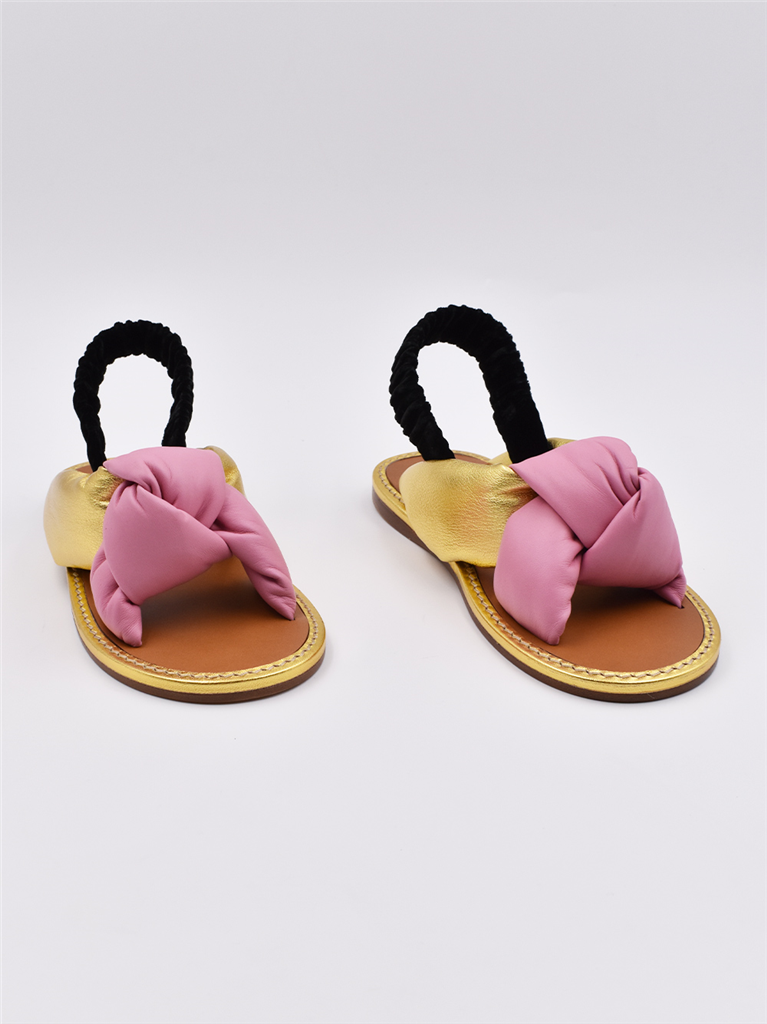 Baskets Sandales nouées Or Miu Miu Doré Femme