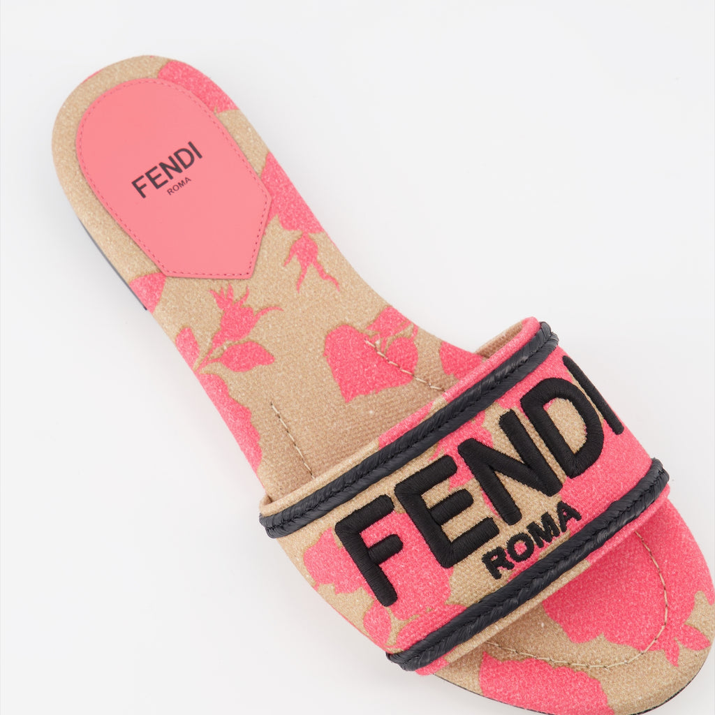 オープントゥシューズ シグネチャーサンダル Fendi ピンク 女性