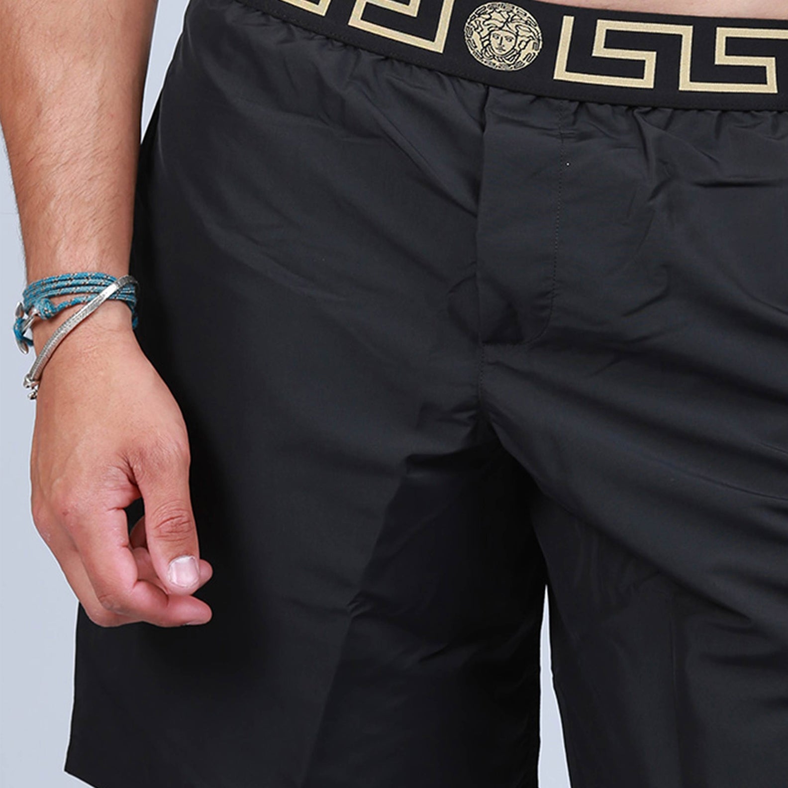 ビーチウェア メドゥーサ スイムショーツ Versace 黒 男