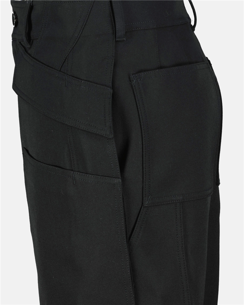 ショートパンツ ウールショーツ Burberry 黒 男