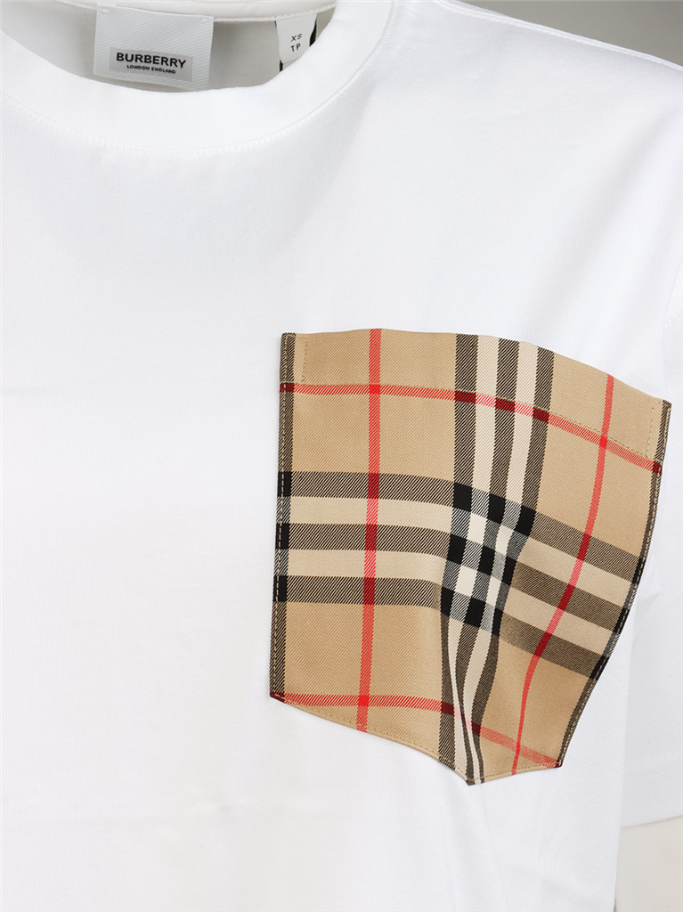 T-shirts T-shirt Carrick Burberry Blanc Femme