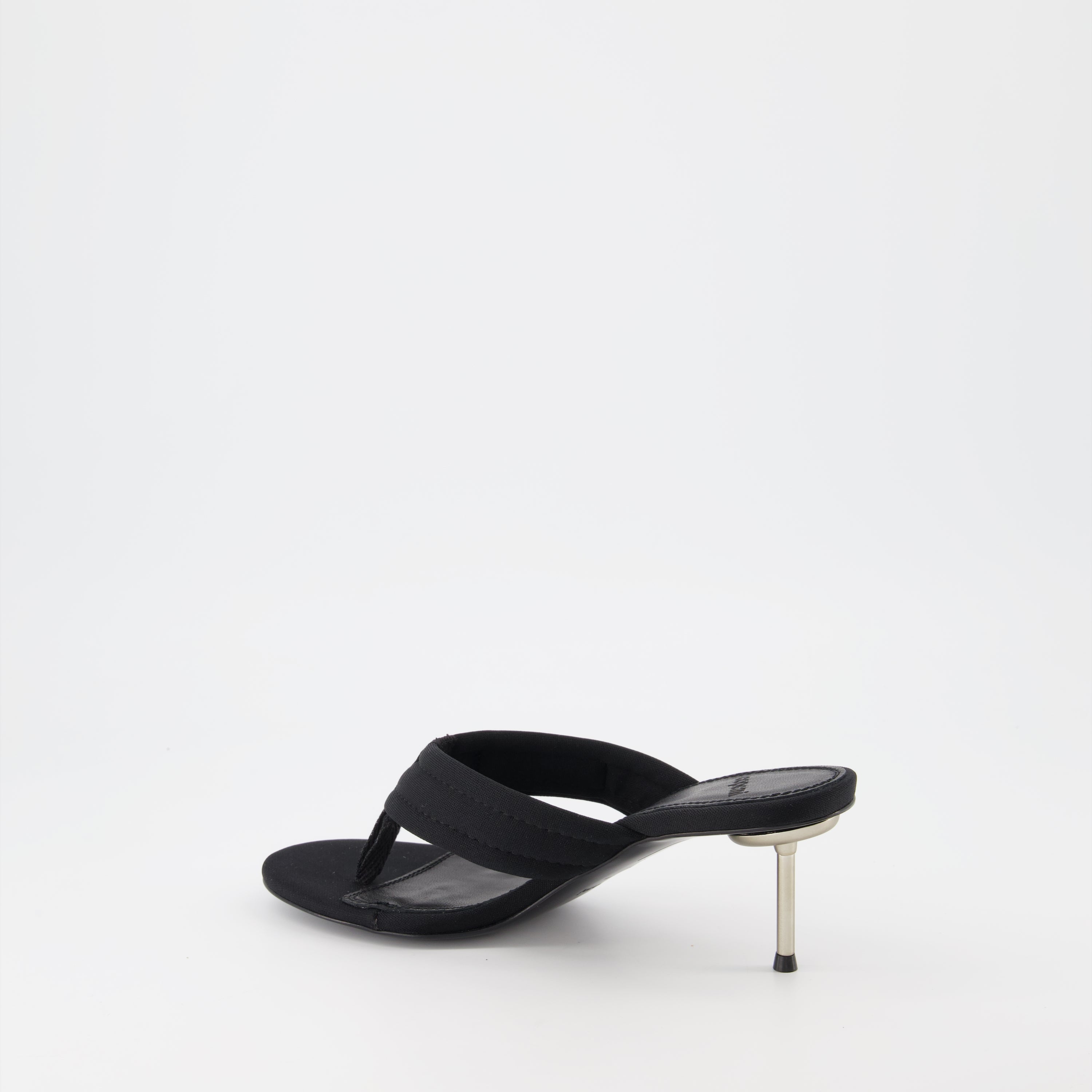 Tongs à talon noir