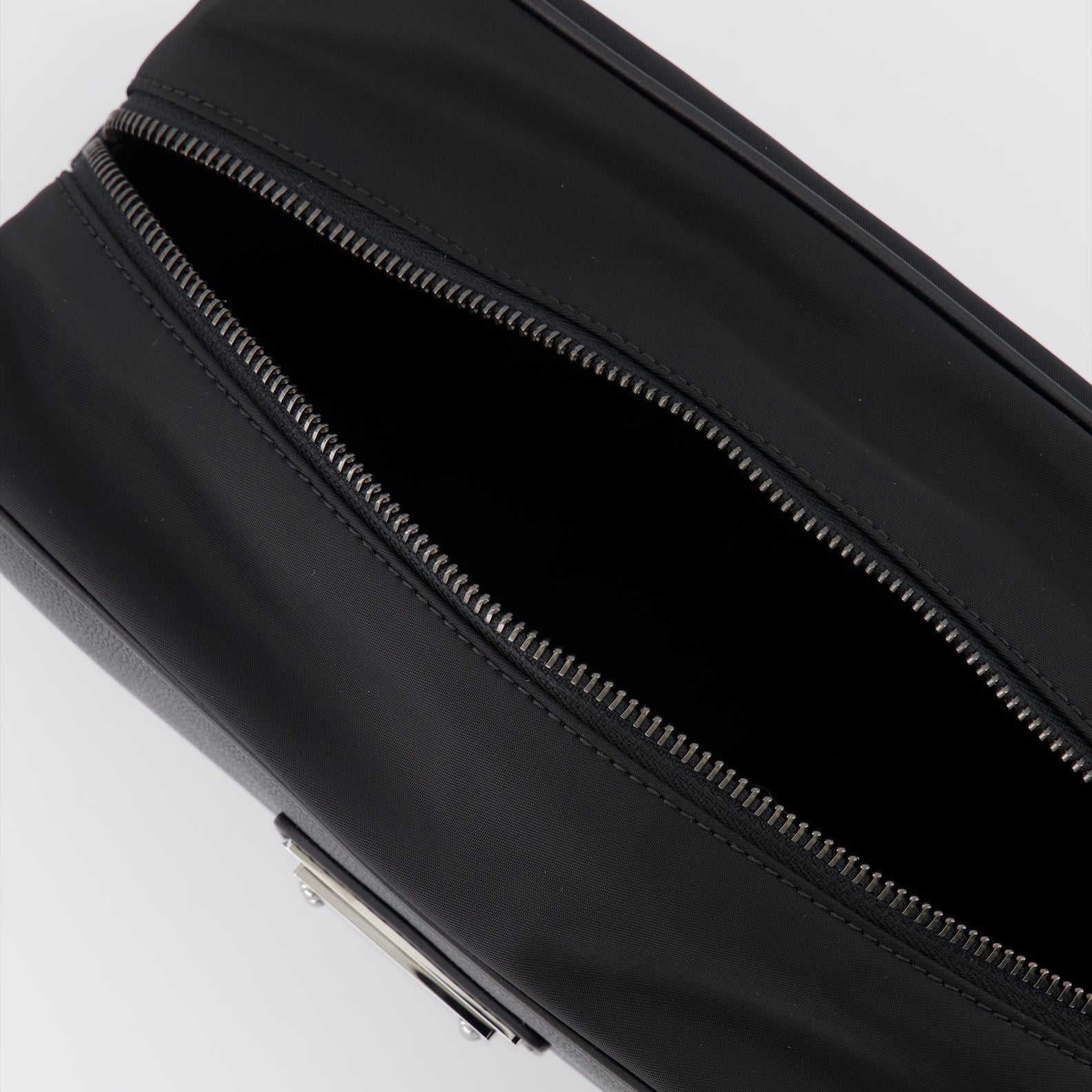 Bustine Trousse de toilette en nylon Dolce & Gabbana Nero Homme